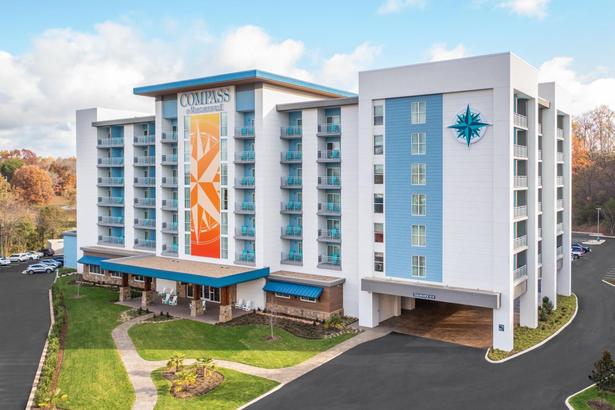 Compass By Margaritaville Hotel Pigeon Forge Esterno foto